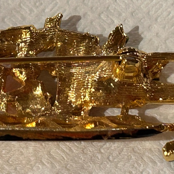 Vintage Christmas Sled Brooch Gold-Tone With Enamel & Faux Pearls - Picture 3 of 5